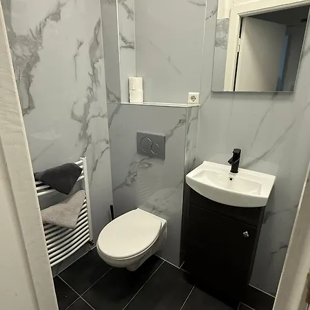 Lavins Kueche Bad Balkon Wlan Tv * Bremen