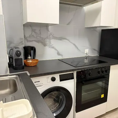 Apartamento Lavins Küche Bad Balkon Wlan Tv Brema