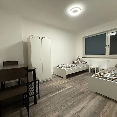 아파트 Lavins Kueche Bad Balkon Wlan Tv *