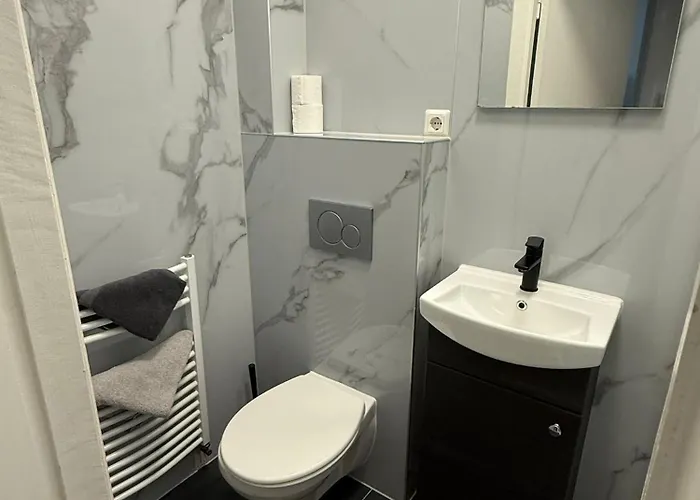 Lavins Küche Bad Balkon Wlan Tv * Brema