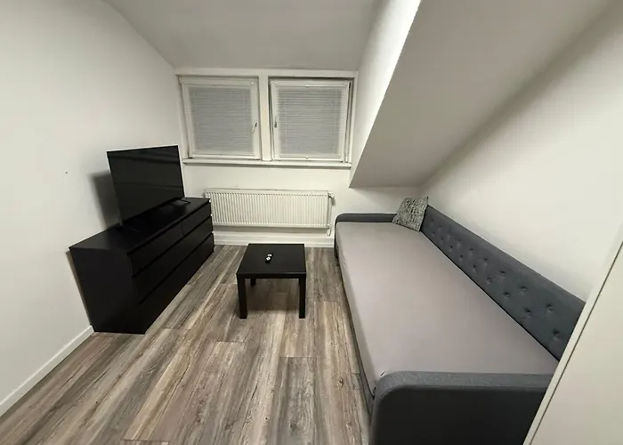 Lavins Kueche Bad Balkon Wlan Tv 아파트